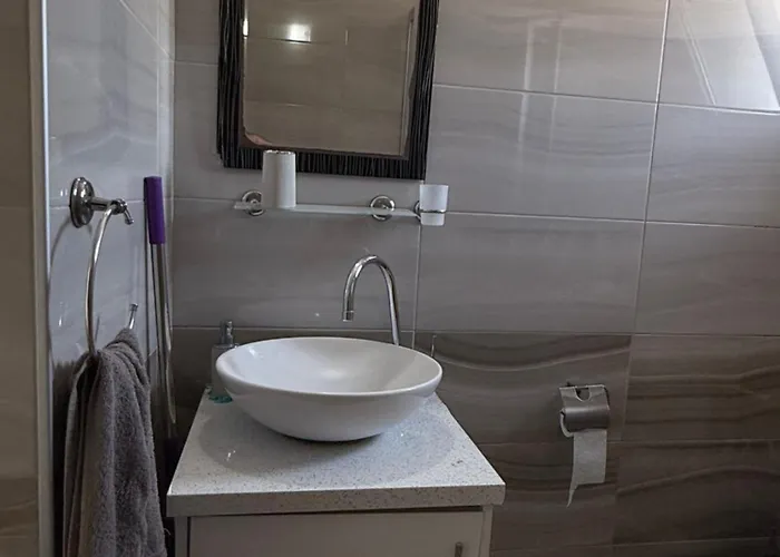 Nicosia's Diamond 公寓 *